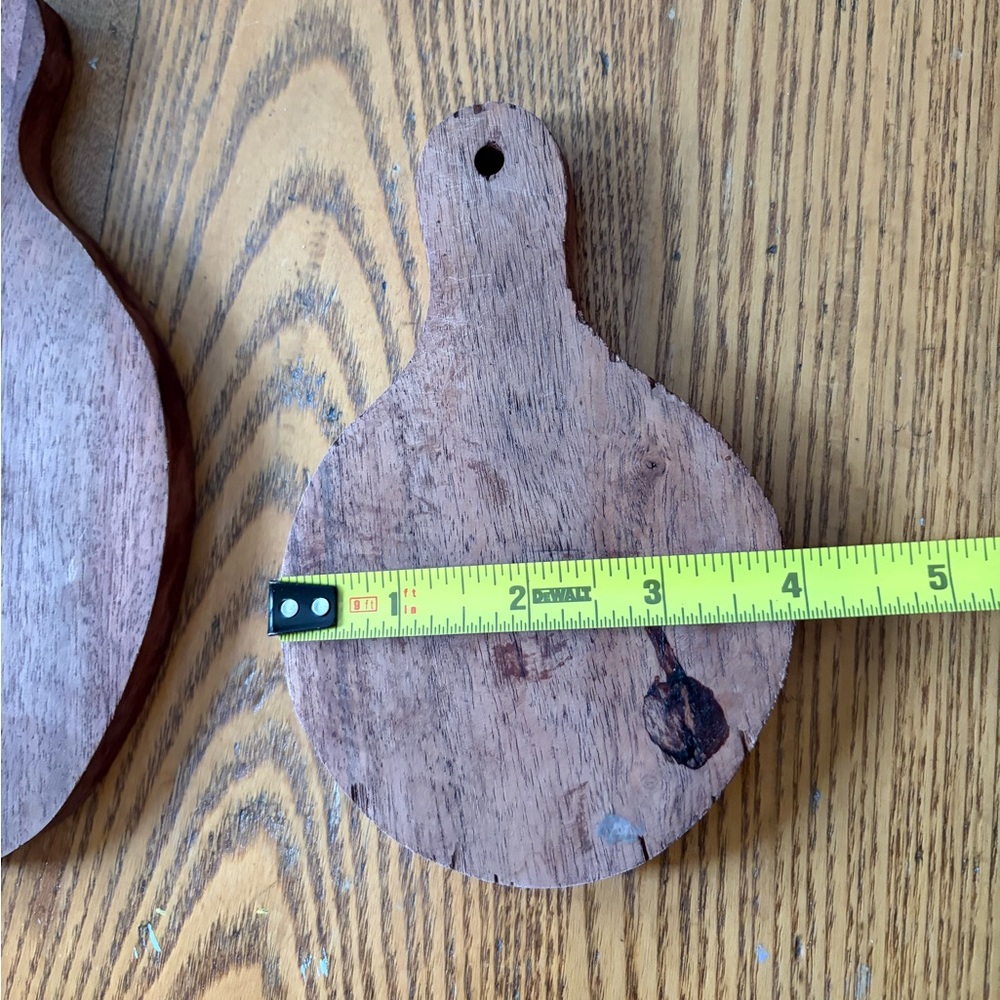 Primitive Rustic Brown Wooden Cutting Board Set - Picture 7 of 9